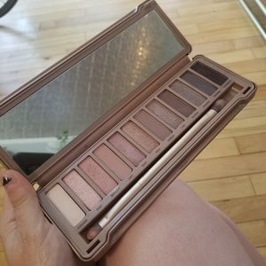 Naked 3 pallete